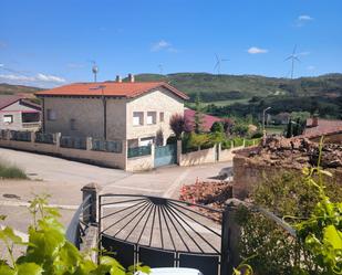 Exterior view of House or chalet for sale in Carcedo de Burgos  with Heating, Private garden and Terrace