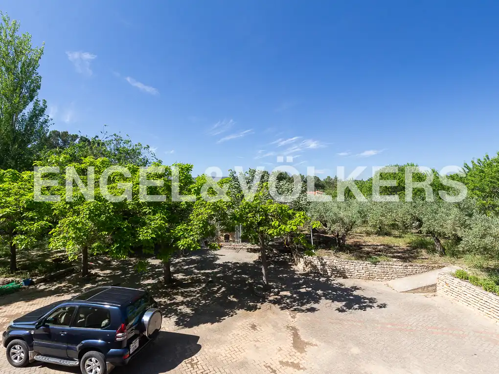 Houses for sale in Ontinyent  with Air Conditioner, Heating and Private garden
