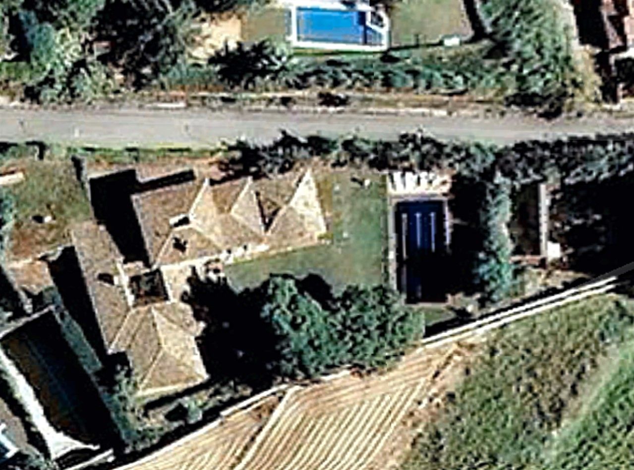 Casa o xalet en venda en Cabrera de Mar amb Aire condicionat, Jardí privat i Piscina
