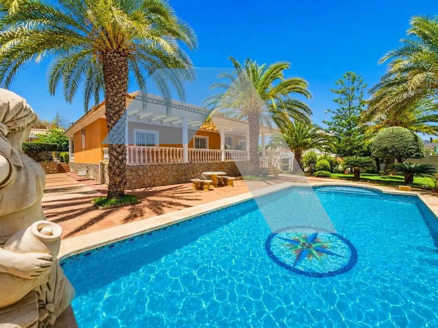 Piscina de Casa o xalet en venda en Mutxamel amb Calefacció i Piscina comunitària