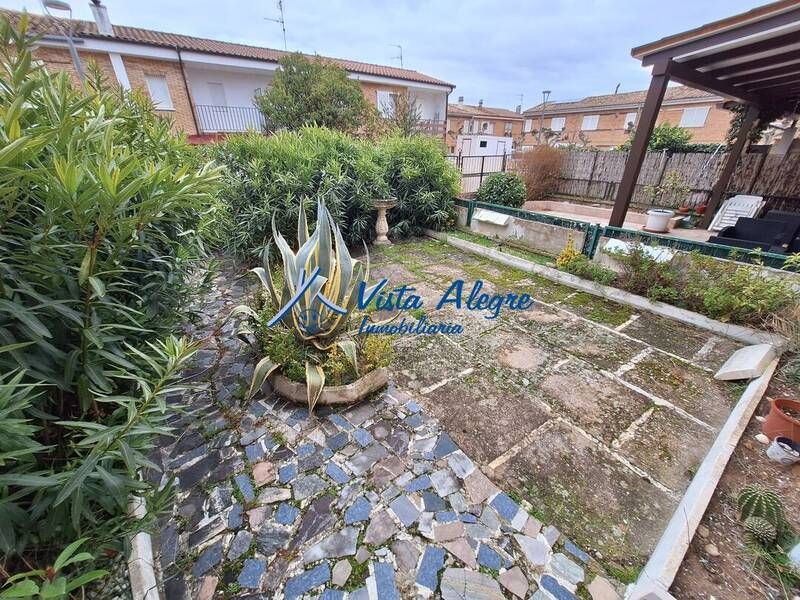 Jardí de Casa adosada en venda en Labastida / Bastida amb Jardí privat, Terrassa i Traster