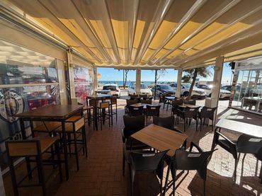 Local commercial à louer à Puerto Deportivo