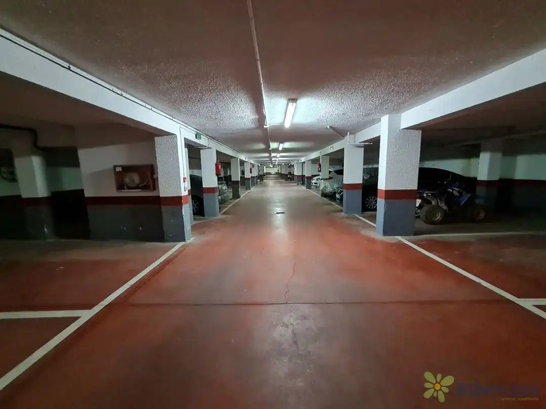 Parking de Piso en venta en Corella con Calefacción, Jardín privado y Trastero