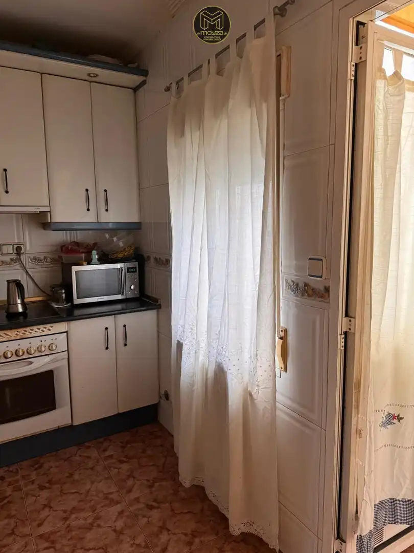 Piso con terraza en venta en Martos, imagen 6