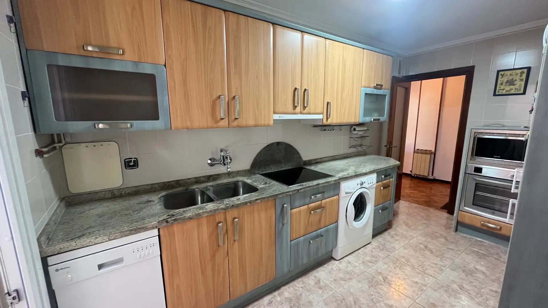 Cocina de Piso en venta en Valladolid con Calefacción y Trastero