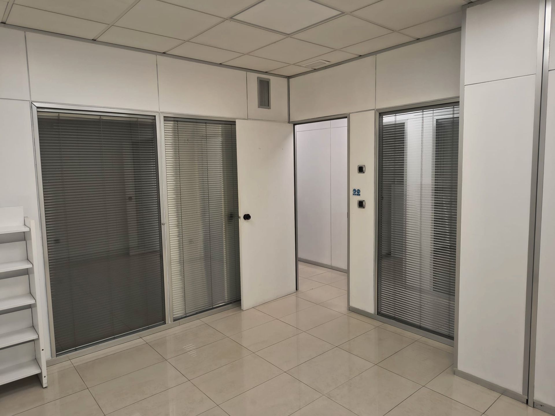 Premises to rent in Calle de Pedro Cerbuna, Universidad San Francisco, Universidad,  Zaragoza Capital