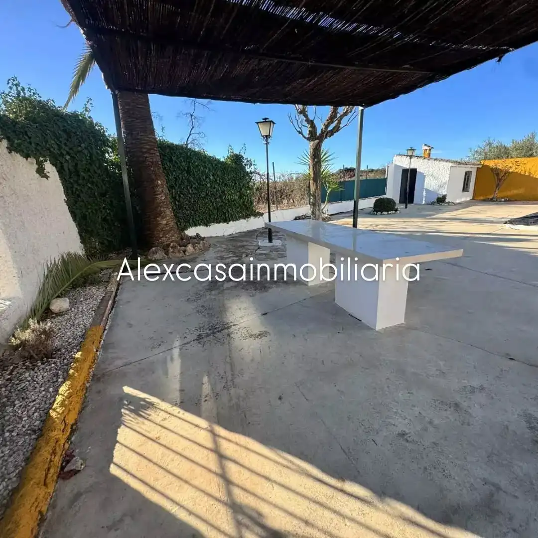 Casa rústica amb piscina en venda a Cabra, imagen 8