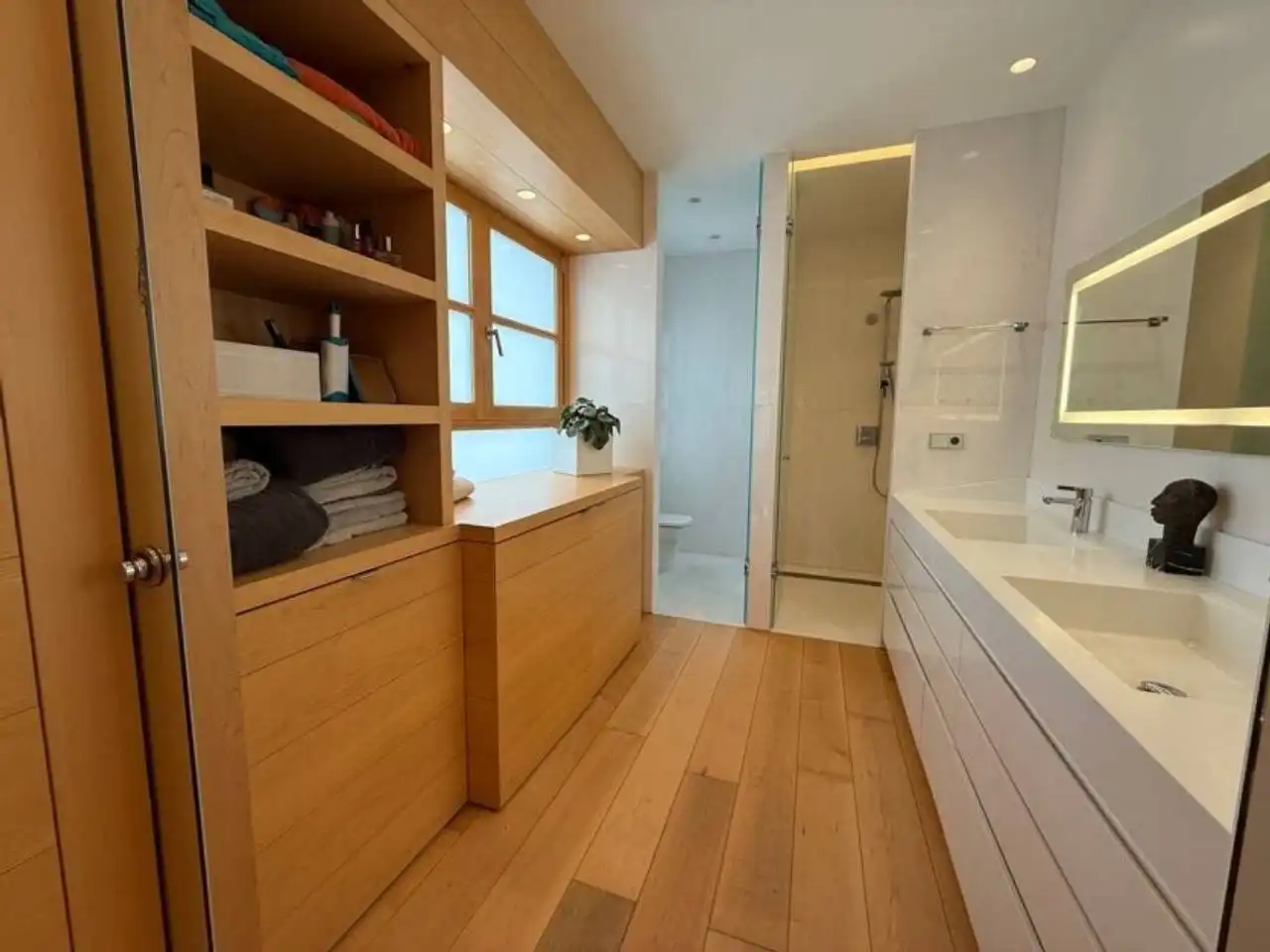Bathroom of Flat for sale in  Logroño  with Heating and Storage room
