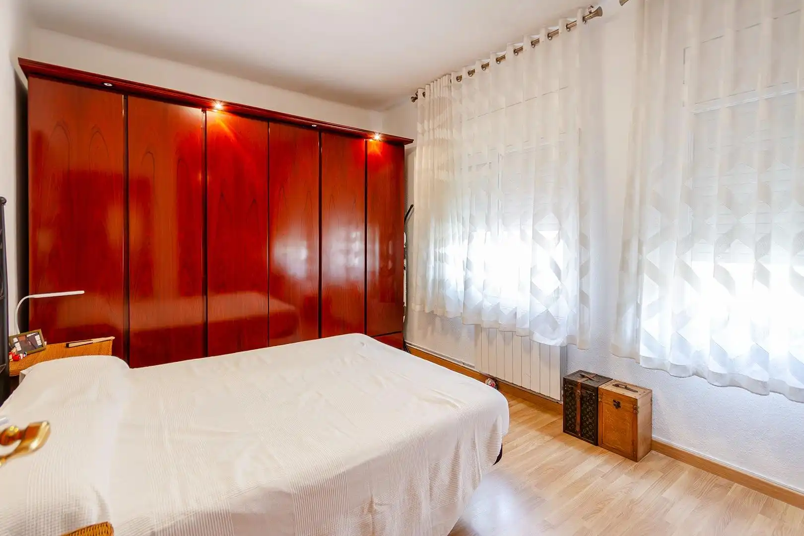 Schlafzimmer von Wohnung zum Verkauf in Sant Boi de Llobregat mit Heizung
