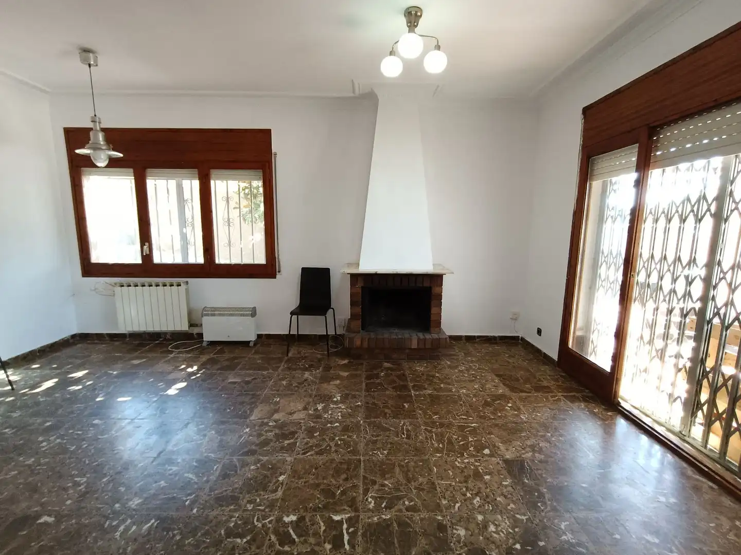 Sala de estar de Casa o chalet en venta en Dosrius con Calefacción, Jardín privado y Terraza