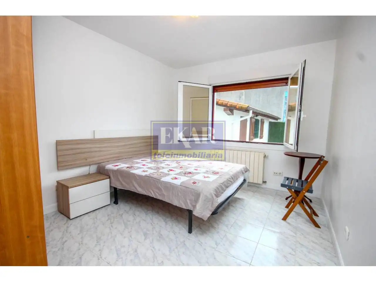 Apartments for rent in Calle Iparralde, Centro - Mendibil - Santiago