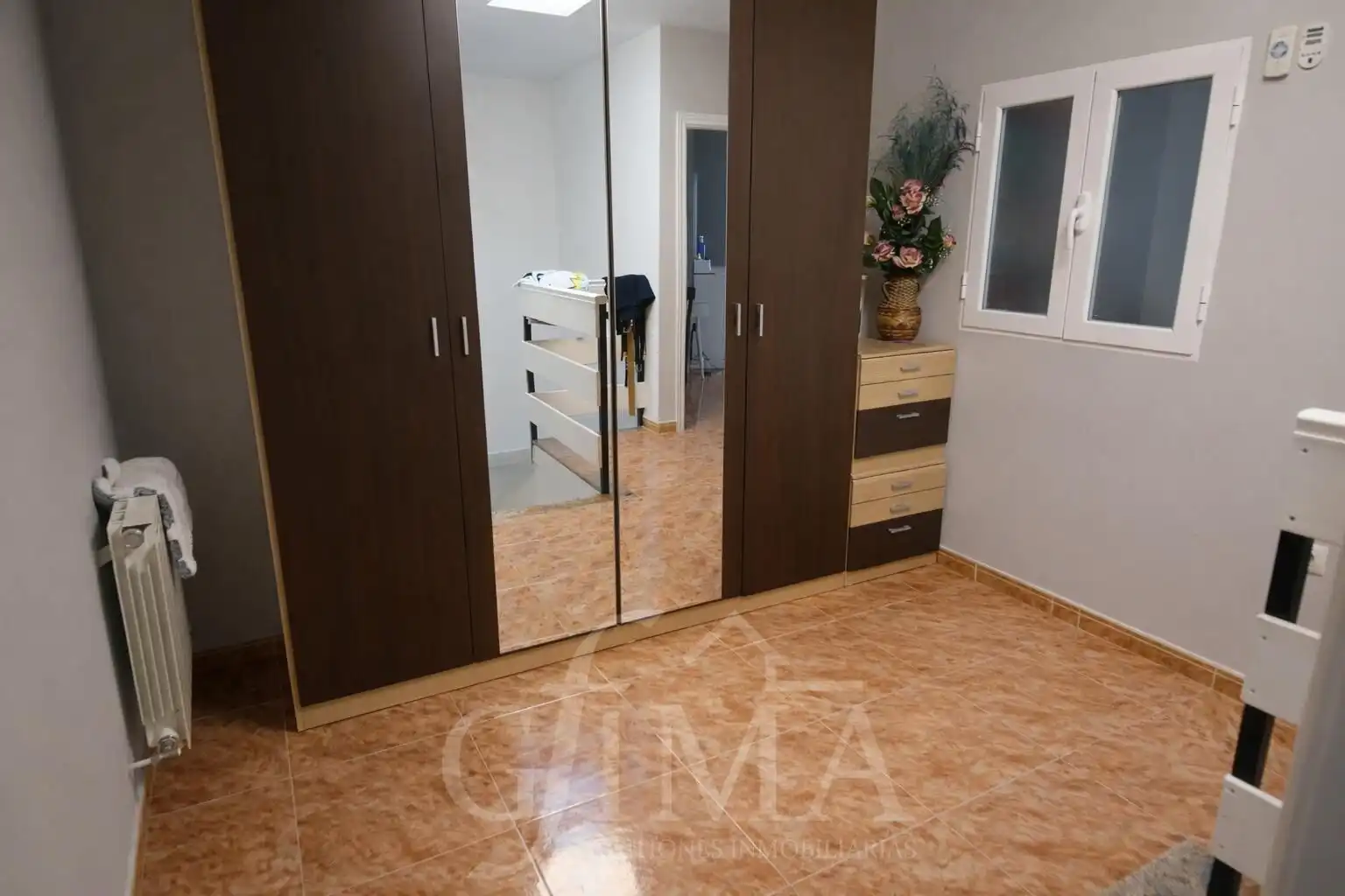 Dormitori de Casa o xalet en venda en Tomelloso amb Aire condicionat, Calefacció i Terrassa
