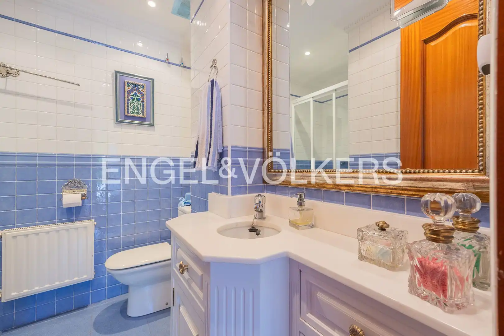 Baño de Casa o chalet en venta en Loiu con Calefacción, Jardín privado y Trastero