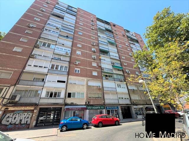 Piso en Venta en Plaza de Mondariz en Pilar