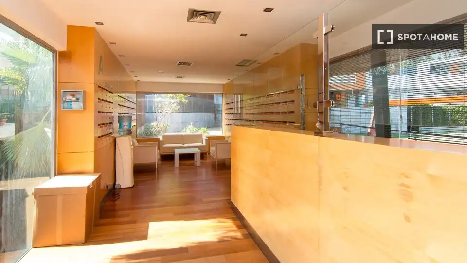 Room in Campus de la Salud