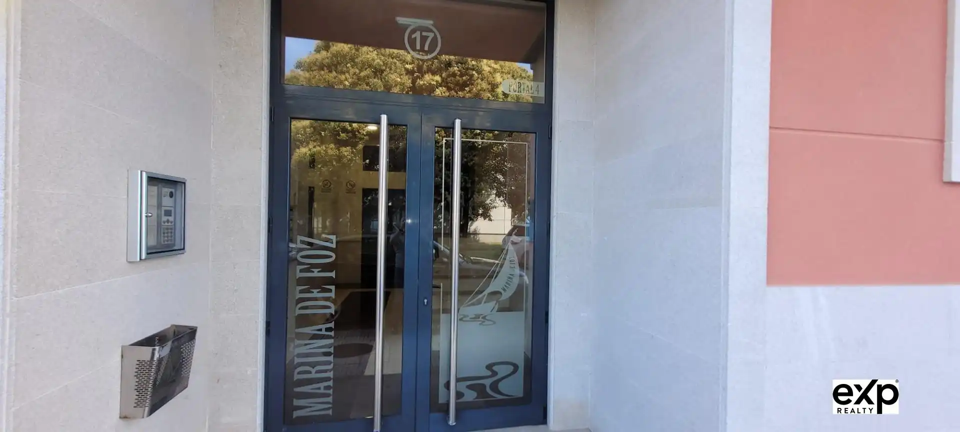 Pis en venda en Foz amb Calefacció, Jardí privat i Traster