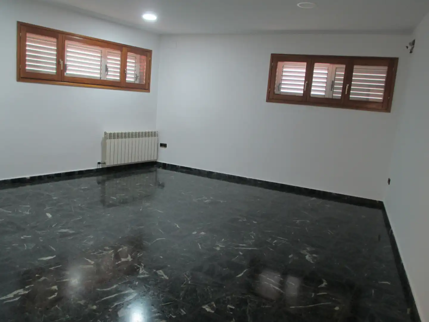 Casa adosada en venda en Sant Celoni amb Calefacció, Terrassa i Traster