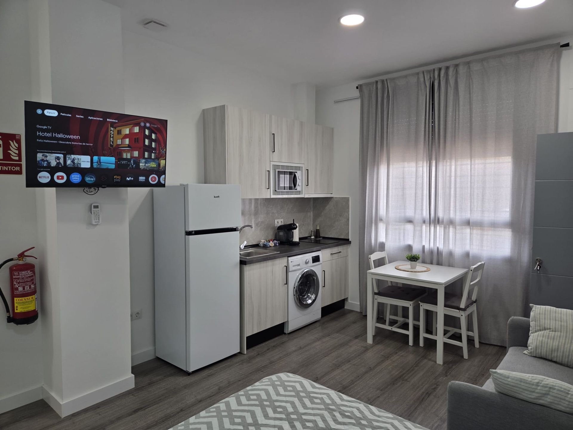 Kitchen of Apartments for rent in Málaga Capital  with Air Conditioner, Parquet flooring and Furnished