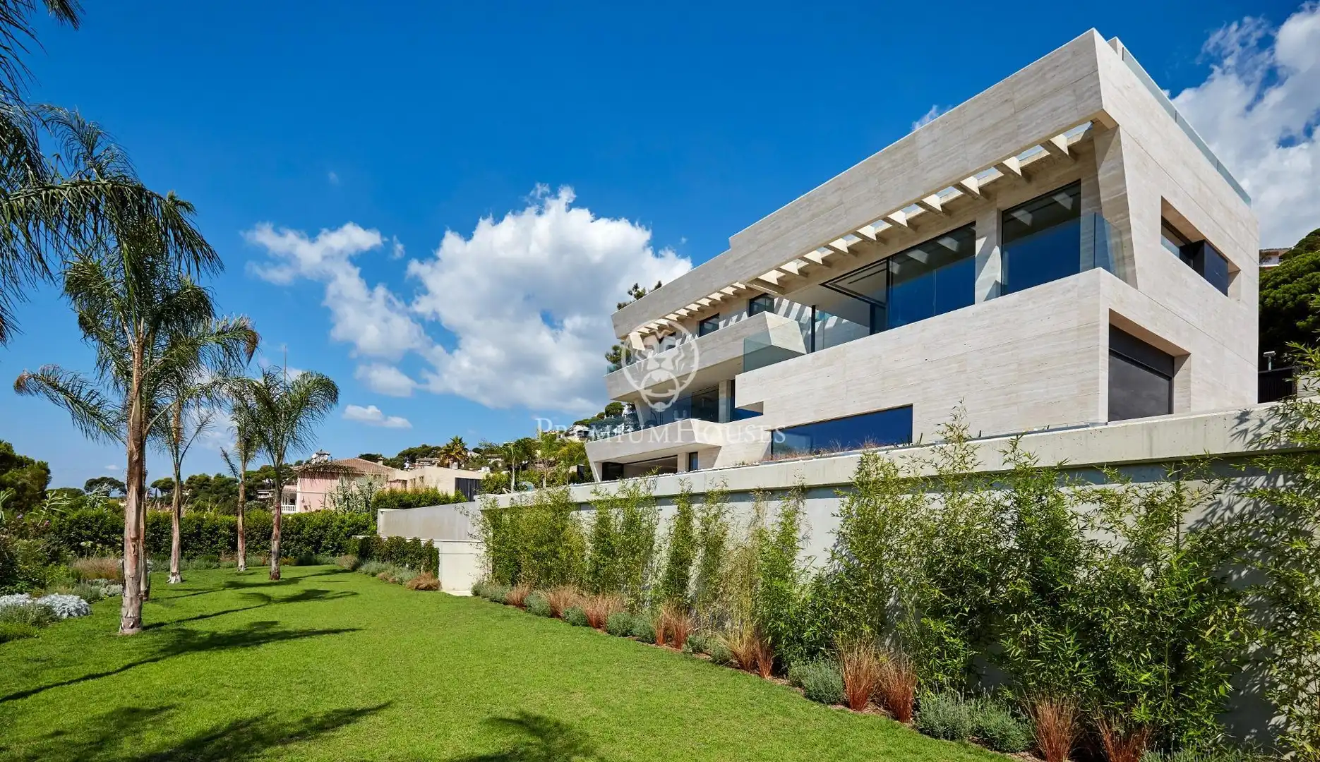 Vista exterior de Casa o chalet de alquiler en Lloret de Mar con Calefacción, Jardín privado y Piscina