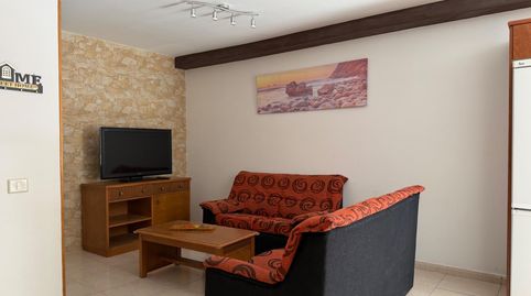 Photo 3 of Flat for rent in Calle Obispo Frias, 42, Vecindario - El Doctoral - Cruce de Sardina, Santa Lucía de Tirajana