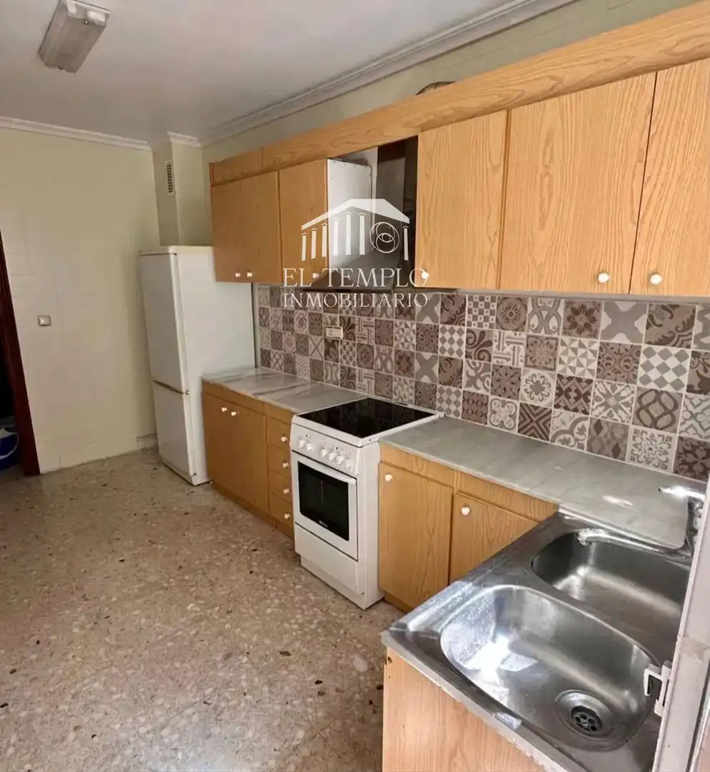 Küche von Wohnung zum Verkauf in Onil mit Heizung
