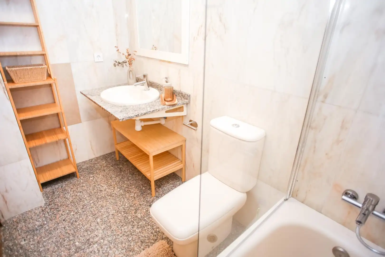 Apartment with balcony for sale in de Fenals, imagen 17