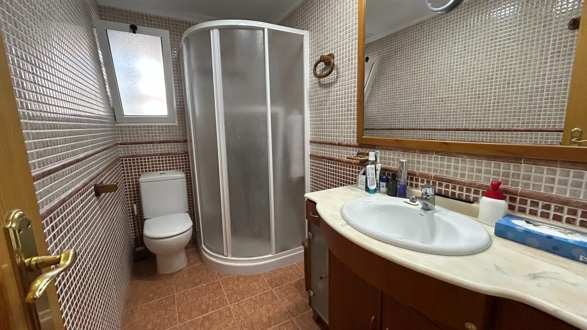 Baño de Apartamento en venta en Cullera con Terraza, Amueblado y Balcón