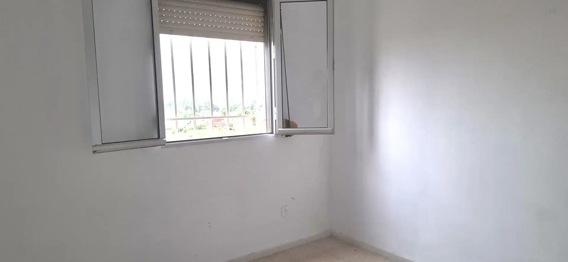 Dormitori de Pis en venda en Mairena del Aljarafe amb Aire condicionat