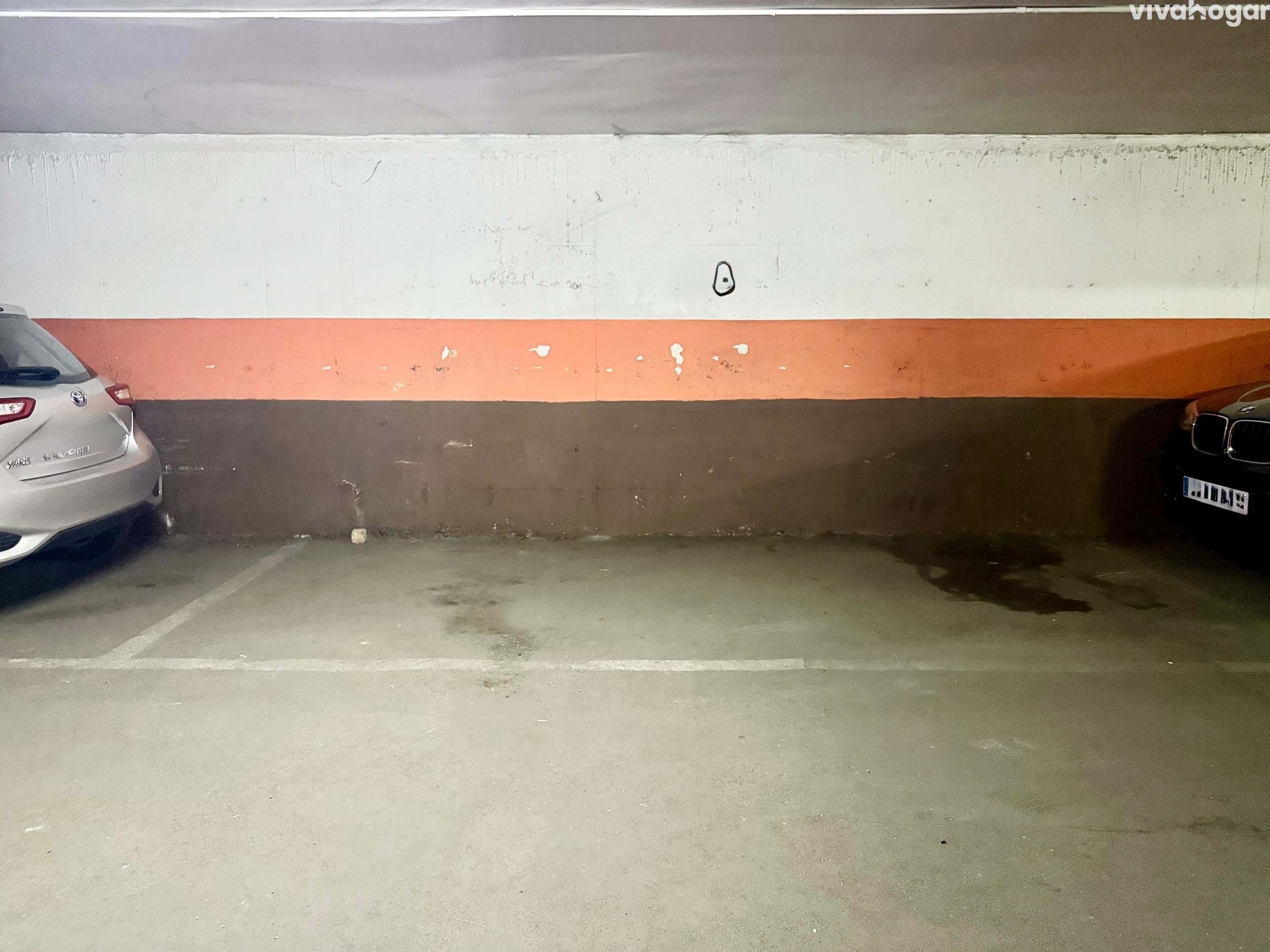 Parking of Garage for sale in  Madrid Capital