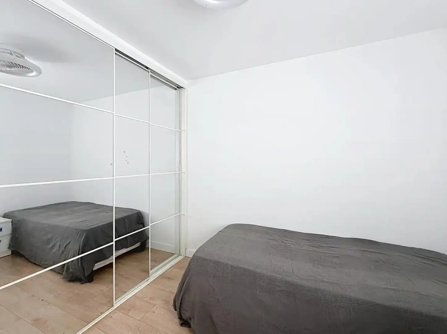 Habitación de Piso de alquiler en Málaga con Aire acondicionado, Terraza y Amueblado