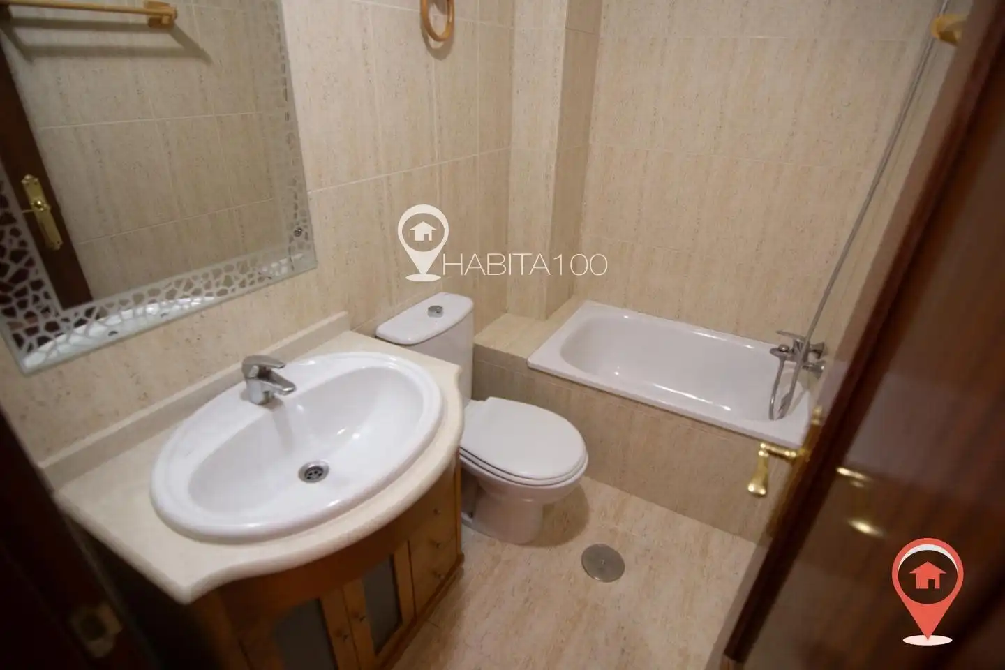 Bany de Casa o xalet en venda en Cuenca amb Calefacció i Terrassa