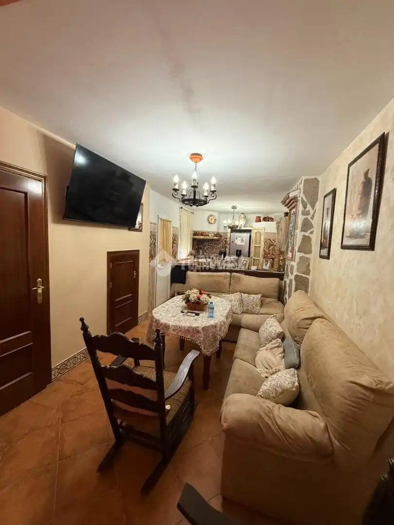 Sala d'estar de Casa adosada en venda en Almonte amb Aire condicionat