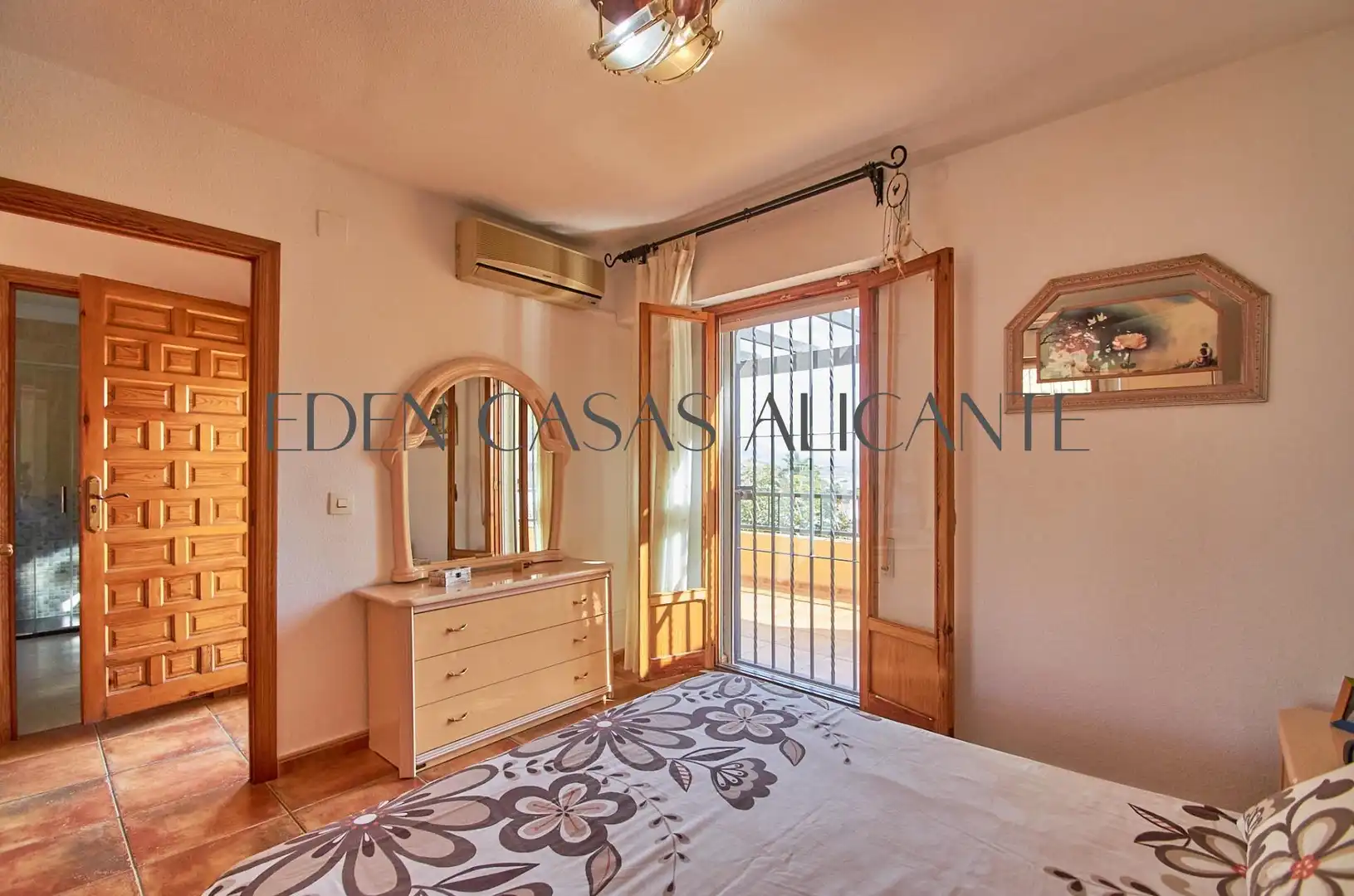 Villa mit Terrasse zum Verkauf in Avenida ORIOLA, imagen 28