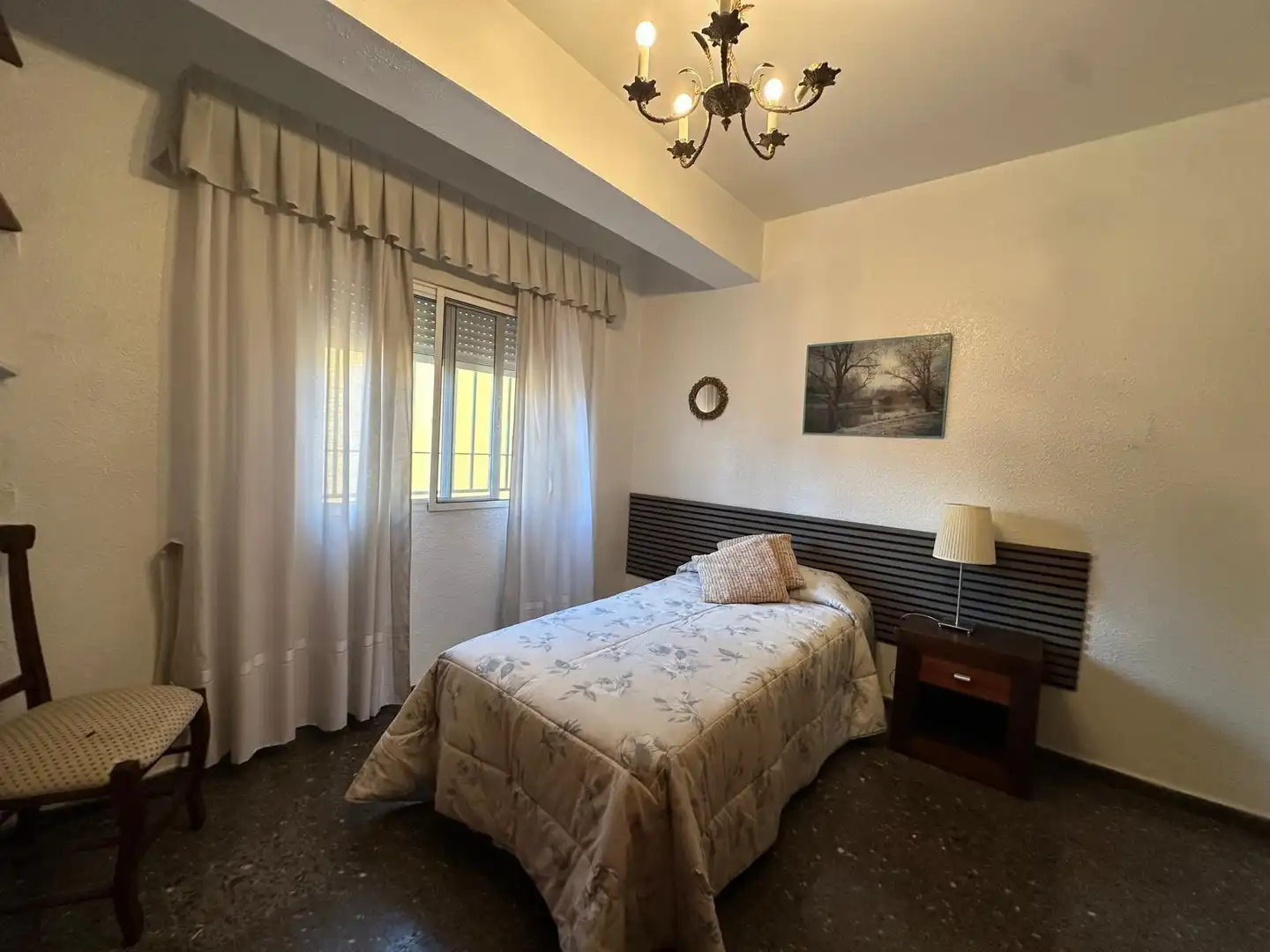 Habitación de Piso en venta en Alcantarilla con Aire acondicionado, Terraza y Amueblado