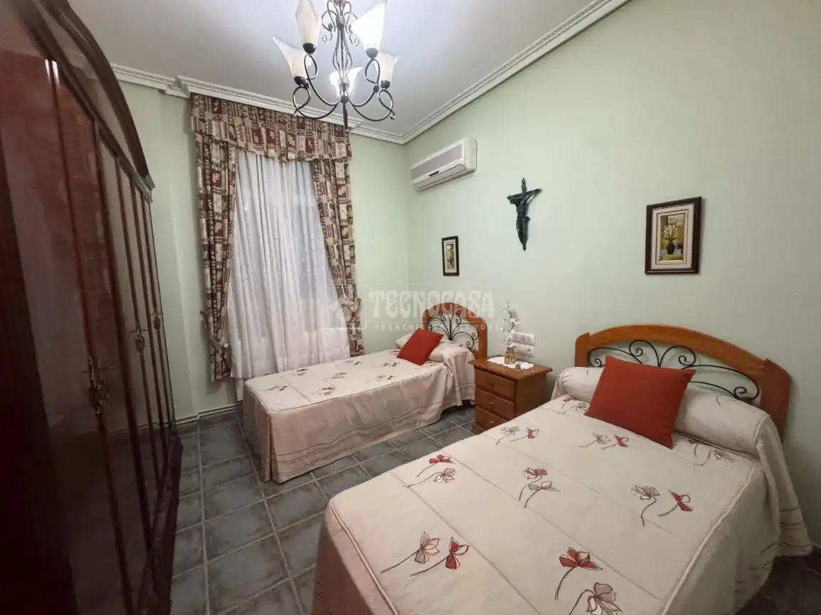 Bedroom of Country homes for sale in Almendralejo  with Air Conditioner and Furnished