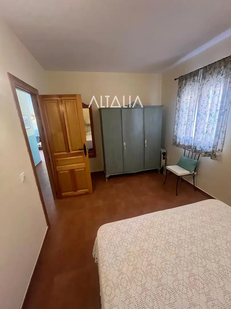 Dormitori de Casa o xalet en venda en Torrejoncillo del Rey amb Calefacció, Terrassa i Alarma