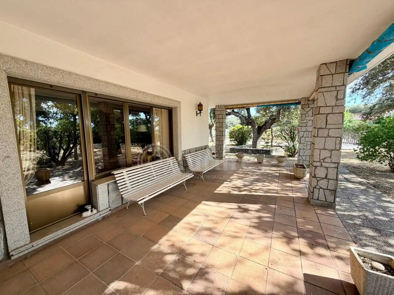 Terrassa de Casa o xalet en venda en Galindo y Perahuy amb Calefacció, Jardí privat i Piscina