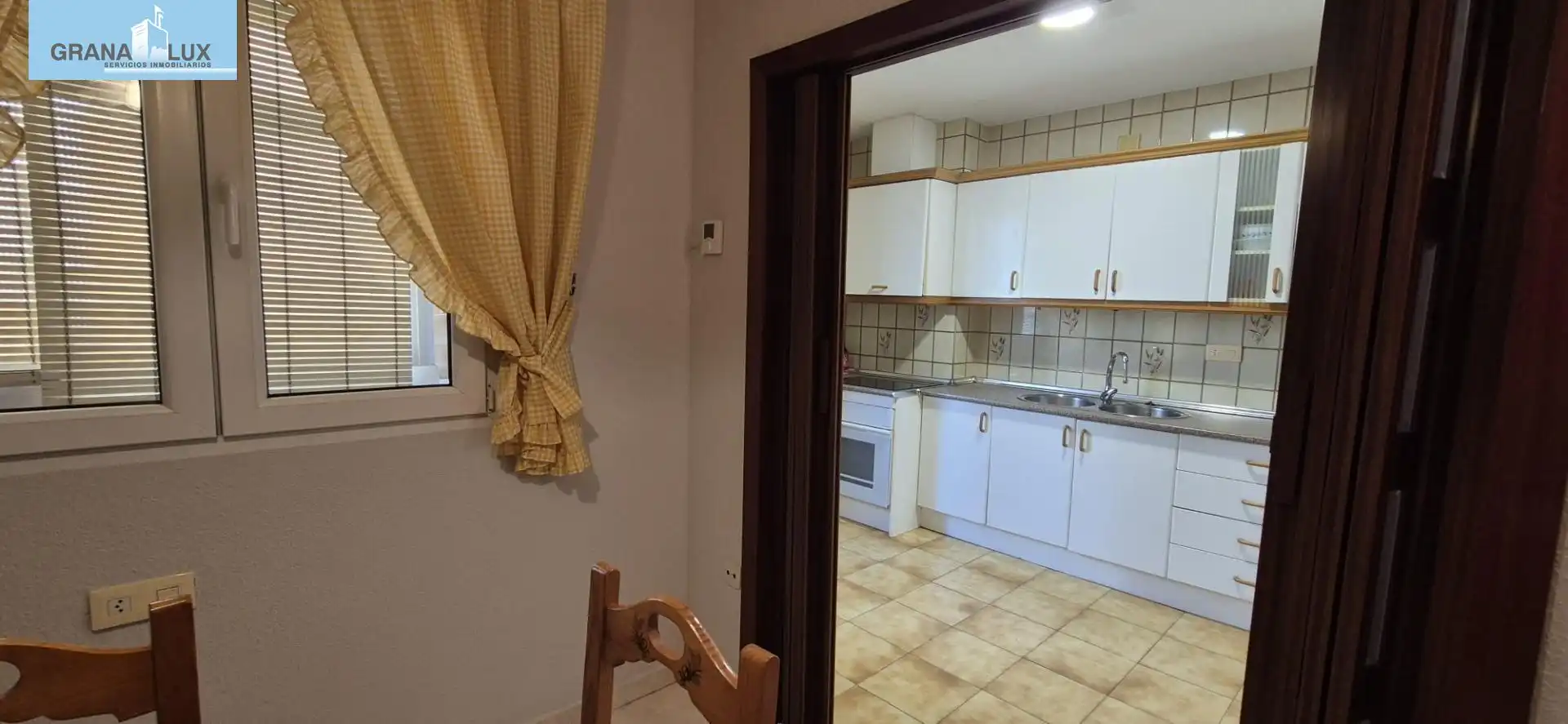 Kitchen of Flat for rent in Granada  with Heating, Furnished and Balcony