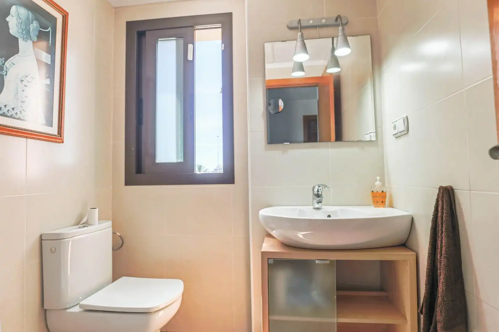 Bany de Apartament en venda en Elche / Elx amb Aire condicionat, Calefacció i Terrassa