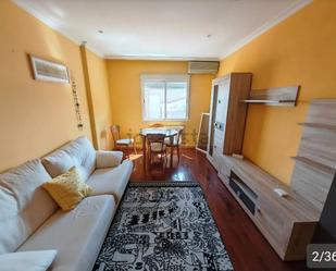 Sala d'estar de Apartament de lloguer en Ciudad Real Capital amb Aire condicionat, Calefacció i Parquet