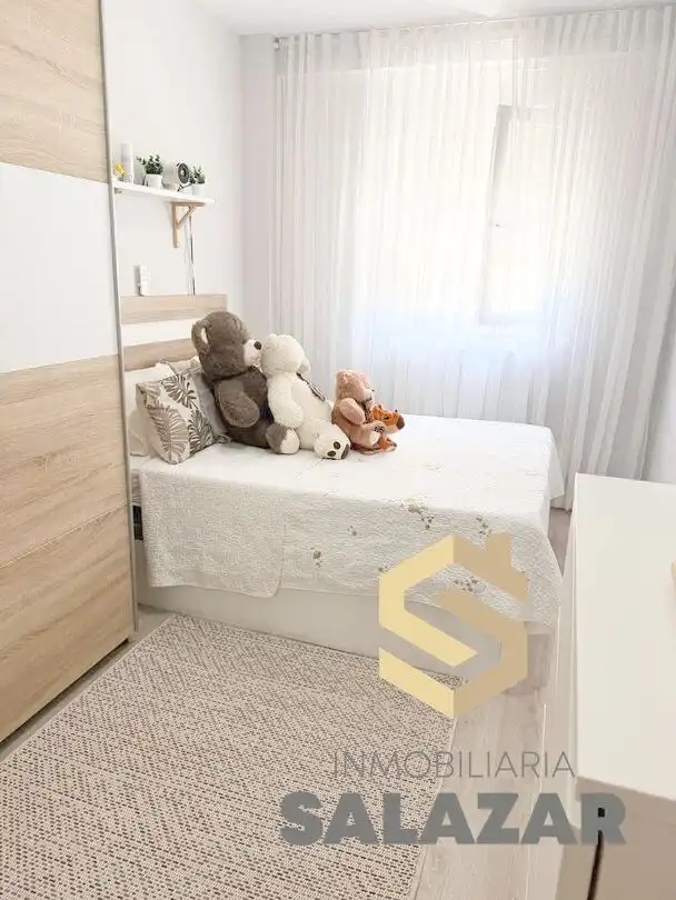 Habitación de Piso en venta en Bilbao  con Calefacción