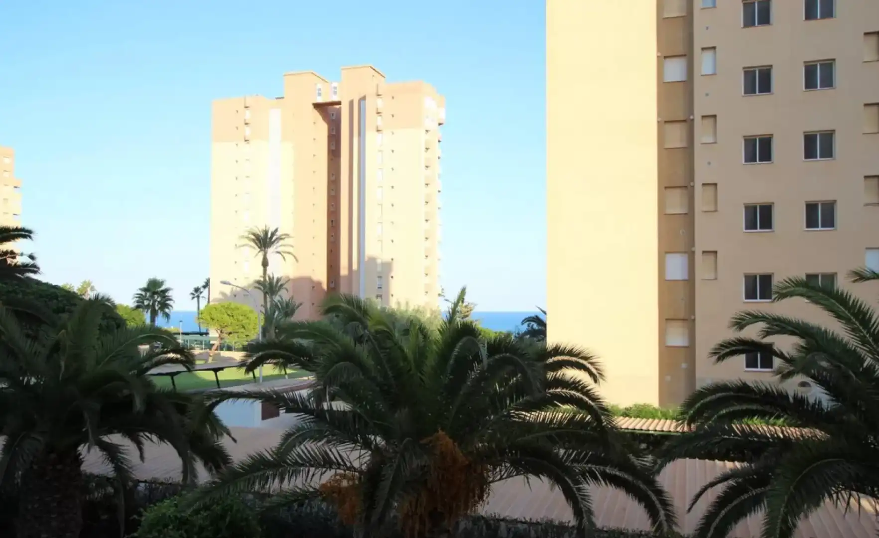 Dormitori de Apartament en venda en Orihuela amb Aire condicionat, Moblat i Forn