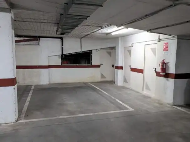 Parkplatz von Garage zur Miete in Albox, Almería
