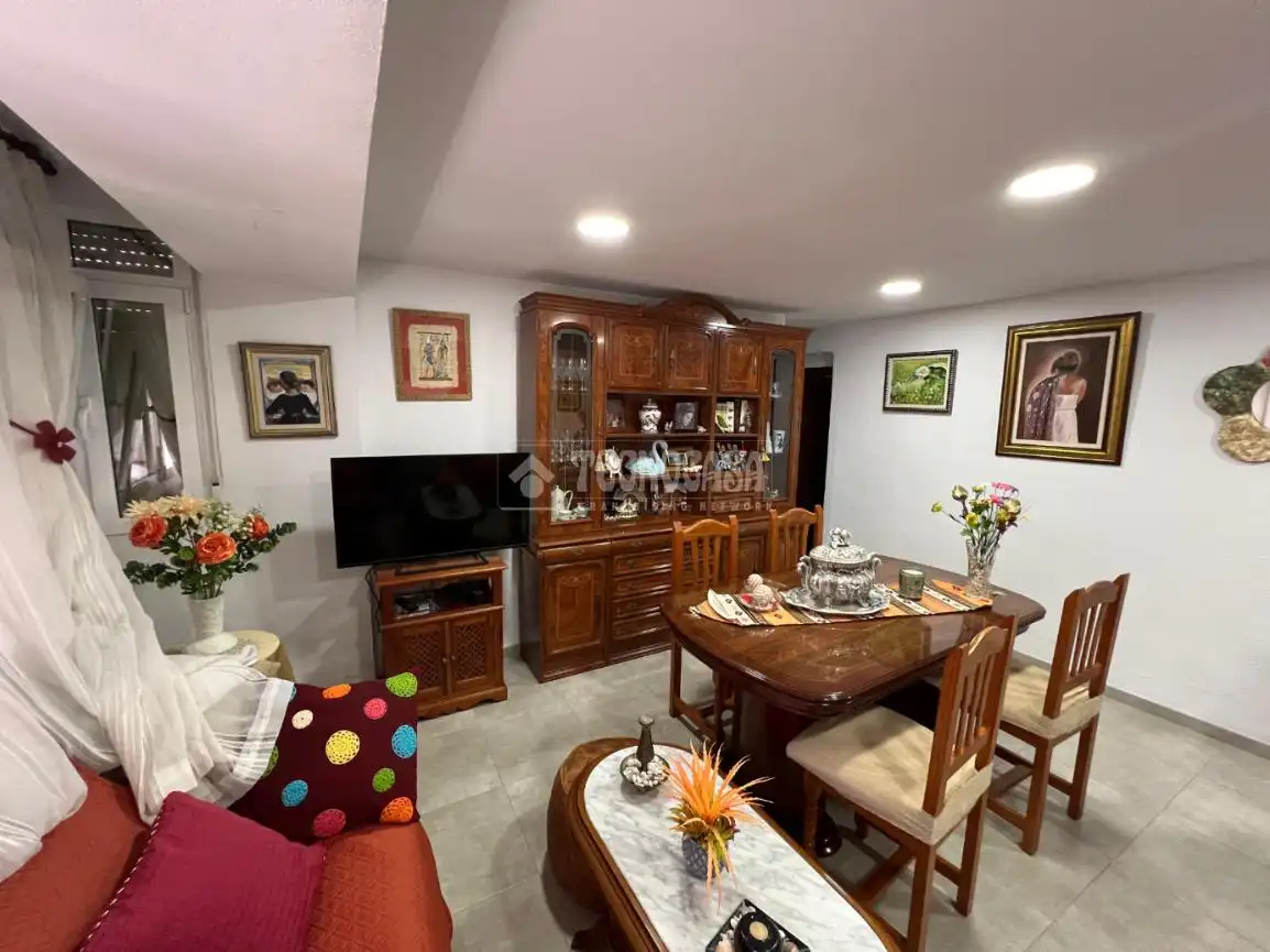 Comedor de Piso en venta en Almería