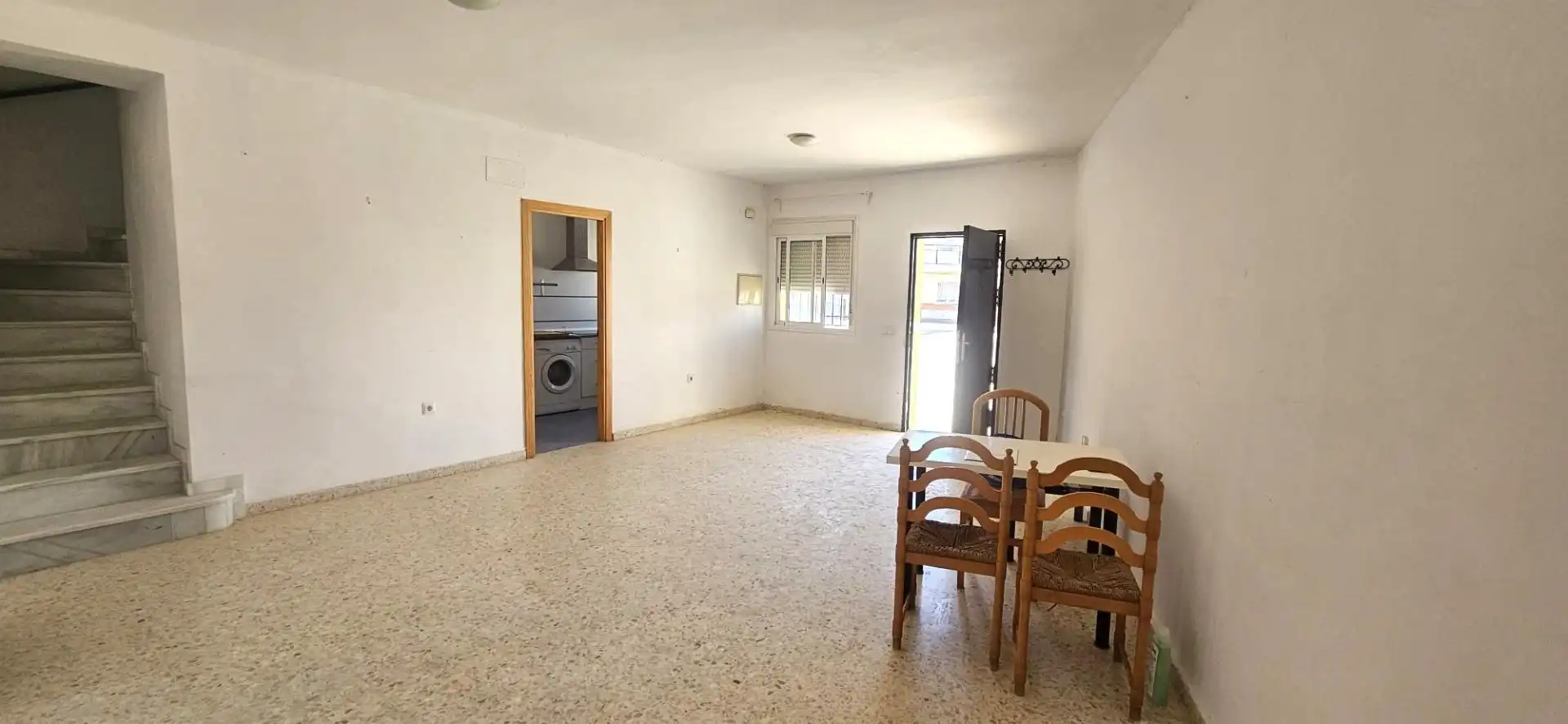 Vista exterior de Casa o xalet en venda en Aznalcóllar amb Aire condicionat, Traster i Moblat