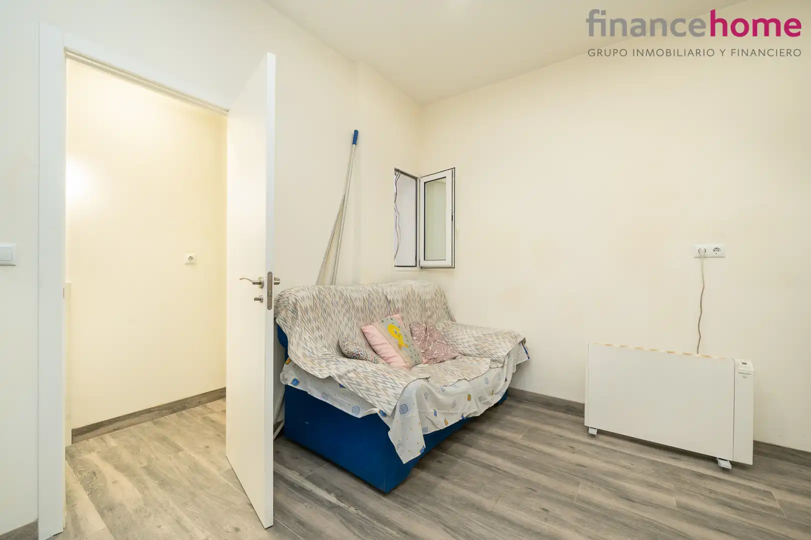 Habitación de Piso en venta en Madrid con Calefacción y Amueblado