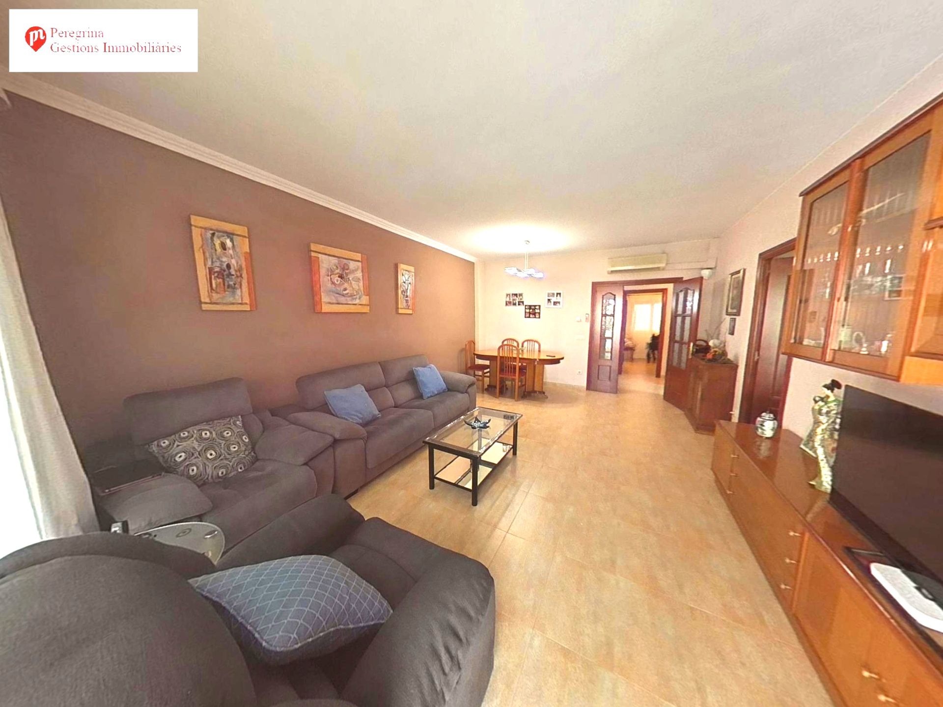 Living room of Flat for sale in Santa Coloma de Gramenet  with Air Conditioner, Heating and Terrace