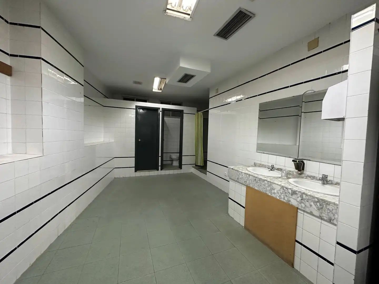 Local comercial en venda a Úbeda, imagen 8