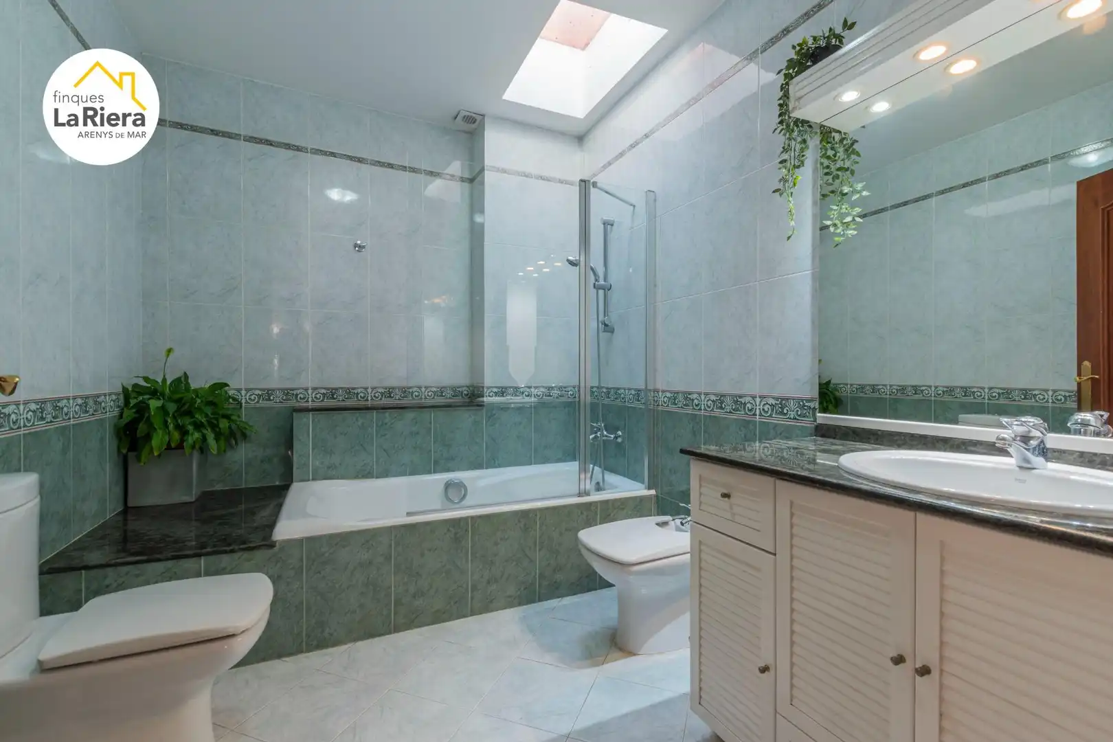 Bathroom of Houses for sale in Arenys de Munt  with Heating, Private garden and Terrace