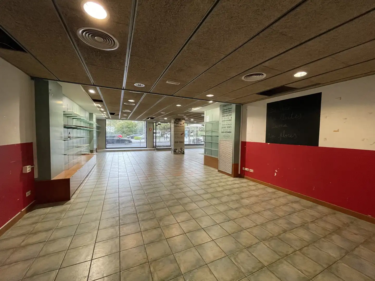 Local comercial en alquiler en LLUIS PERICOT, imagen 8